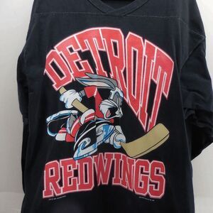 Rare 1993 Vintage Detroit Redwings Loony Tunes Bugs Bunny Long Sleeve Tee L NHL